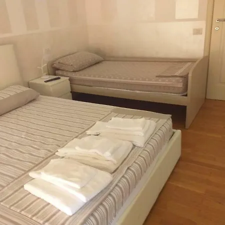 Bed & Breakfast Idea *